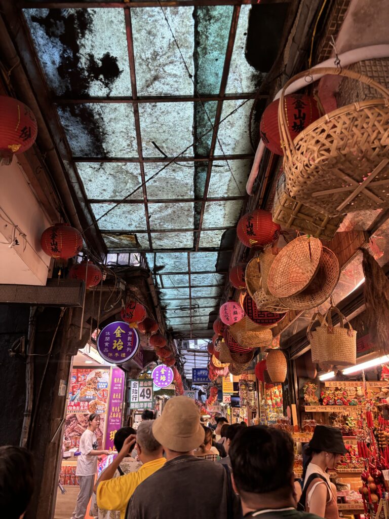 Jiufen Market (spirited away)